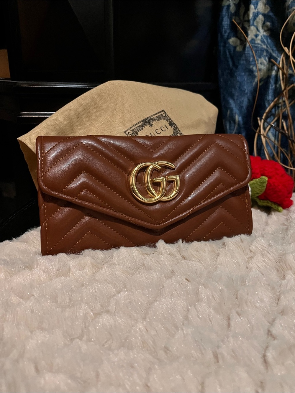 nwt Chevron Wallet